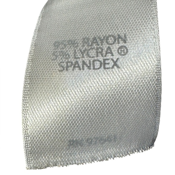 J.Jill Wearever Collection Floral Scoop-Neck Black Tunic Medium - Picture 11 of 12